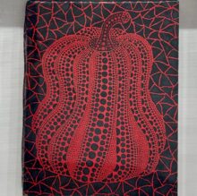 「草間 彌生 かぼちゃ アクリル画」「元永 定正 肉筆画」「平山 郁夫 素描」「田崎 広助 朱富士 油彩画」「宇治山哲平 油彩画」「柚木 沙弥郎 ガラス絵3点」「畦地 梅太郎 ガラス絵 版画」「芹沢銈介 微笑観音 肉筆画」「クロード・ワイズバッシュ 油彩画」その他絵画数点